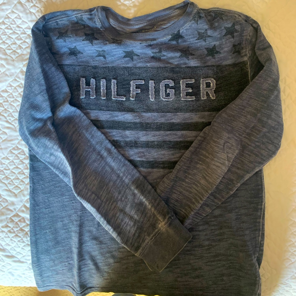 Tommy Hilfiger embroidered long sleeve YOUTH XL